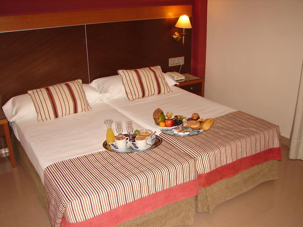 Hotel Regio 2 Cadiz Dış mekan fotoğraf